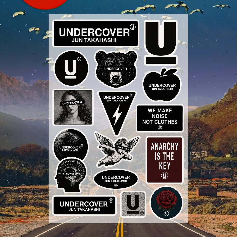 Laptop Accessories Wallpaper - UN-DERCOVER Çıkartmalar Moto Etiket Oto Gövde